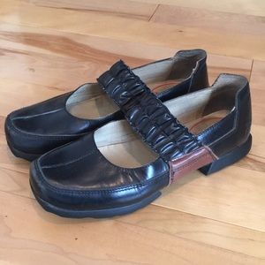 Slip on John Fluevogs